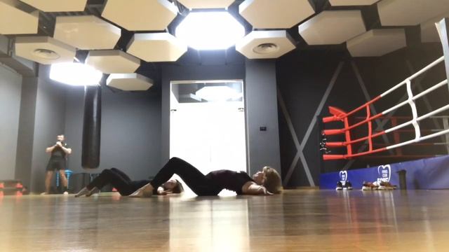 Вера и Татьяна / Стрип-пластика #video #live #sport #stretching смотреть онлайн