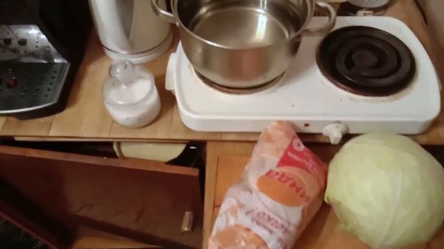 Курица на гриле и чай