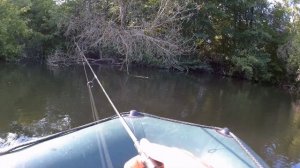 Летняя рыбалка сплавом