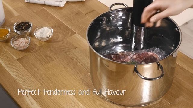 Gorenje Sous vide stick SVS19B смотреть онлайн