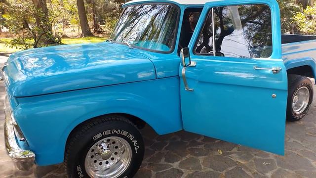 ford F100 1965 una joyita con una muy buena restauración смотреть онлайн