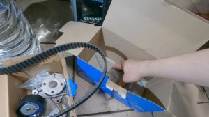 ТОЛЬКО НЕ ПРОМАХНИСЬ ! Замена ремня ГРМ на Форд Фокус 3 1.6 по УПРОЩЕНКЕ без фиксации распредвалов.