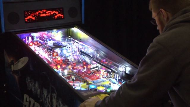 Classic Game Room - STAR TREK pinball machine review смотреть онлайн