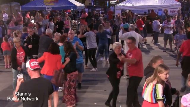 Lenny Gomulka's Chicago Push - 2019 - Grand Rapids Polish Festival Special - Grand Rapids Michigan смотреть онлайн