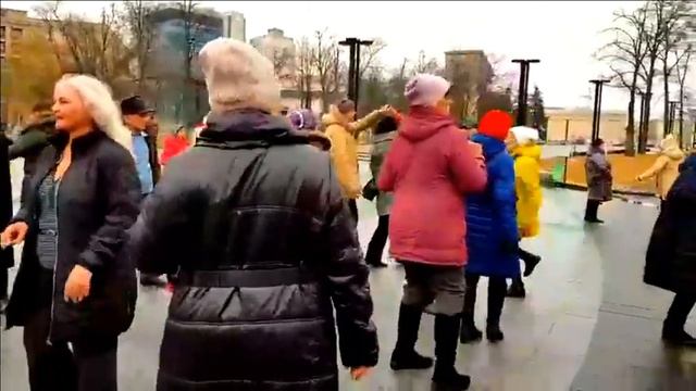 8 МАРТА 2023!!! ХАРЬКОВ!!! ТЫ КРАСИВА БЫЛА И КАК РОЗА ЦВЕЛА!!! смотреть онлайн