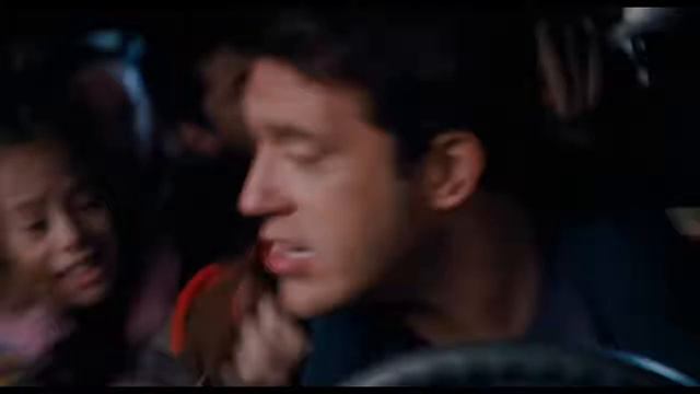 Scary Movie 4 [DEUTSCH] HD смотреть онлайн