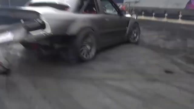 BMW E30 1000HP DRIFT AND BURNOUT смотреть онлайн