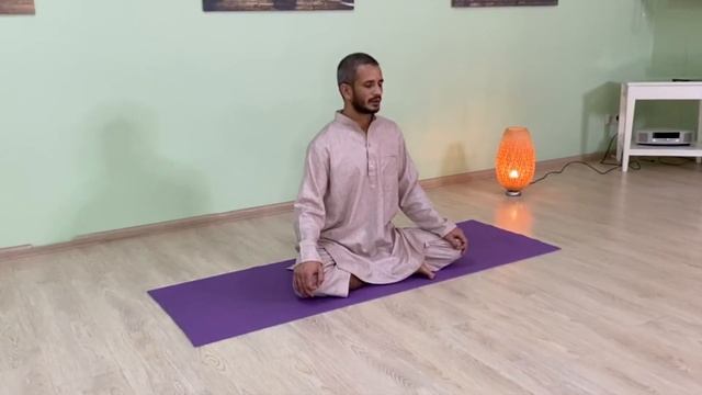 Практика глубокого расслабления | Йога нидра от Пранава Гопала смотреть онлайн