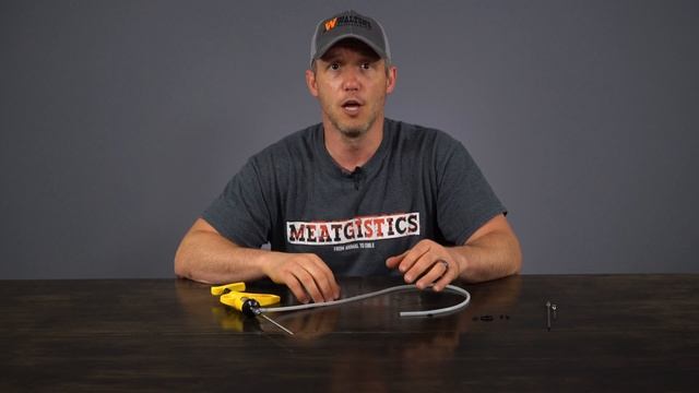 Walton's Automatic Syringe Injector смотреть онлайн