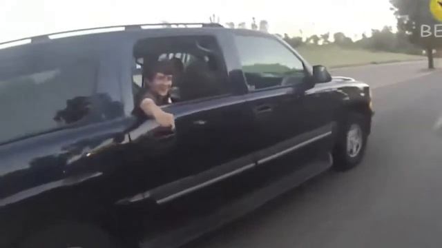 Приколы на мотоциклах. Fun on motorcycles. смотреть онлайн