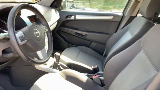 Opel Astra H 1.8 бензин 2009 р. смотреть онлайн