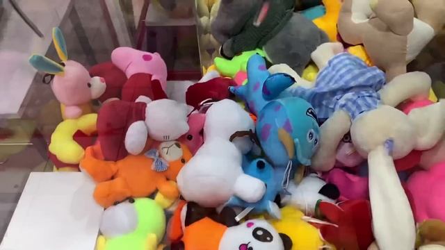 ОГРОМНЫЙ СКРЕПЫШ В АВТОМАТЕ С ИГРУШКАМИ!!! ИГРАЮ НА ВСЕ ДЕНЬГИ И ВЫИГРЫВАЮ ОГРОМНЫЕ ПРИЗЫ смотреть онлайн