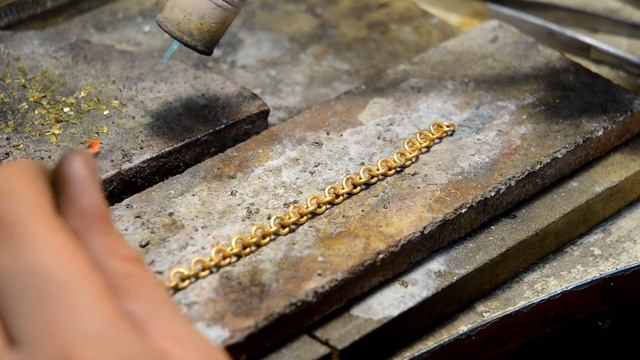 18Kt gold men's bracelet|Huge gold bracelet смотреть онлайн