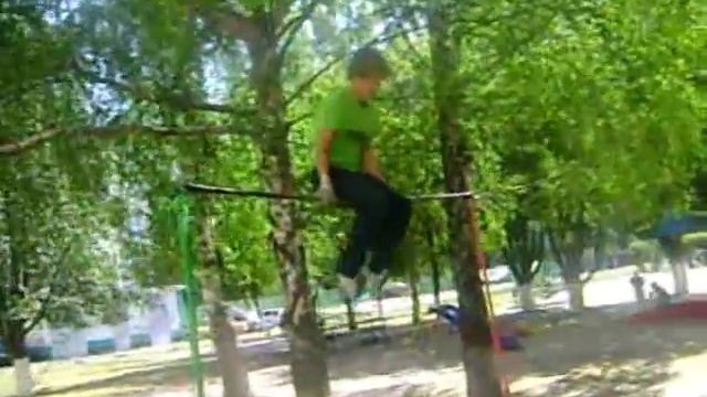 ТУРНИК, ТАРЗАНКА, БАТУТ смотреть онлайн
