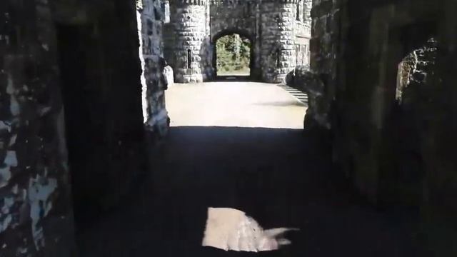 parrot Anafi over Lismore Castle Ireland смотреть онлайн