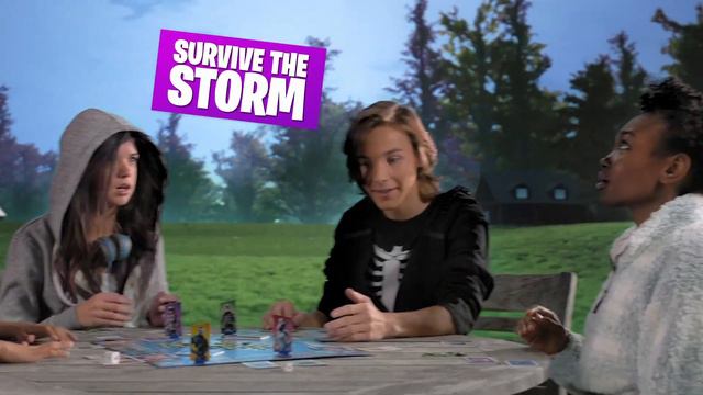 Monopoly Fortnite- Smyths Toys смотреть онлайн
