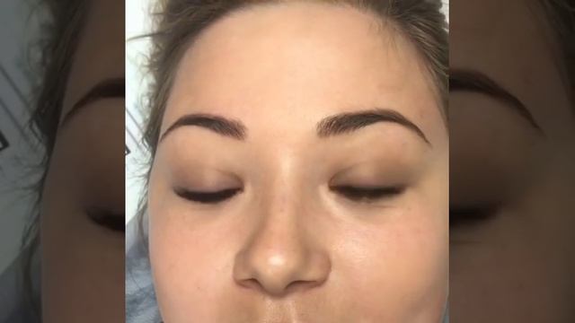 "Стрелять" глазками с красивыми ресницами гораздо приятней?✌?️ смотреть онлайн