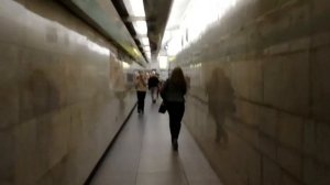Видеоинструкция,как быстро перейти вПетербурге с метро«ГостиныйДвор«на «НевскийПроспект«без переход