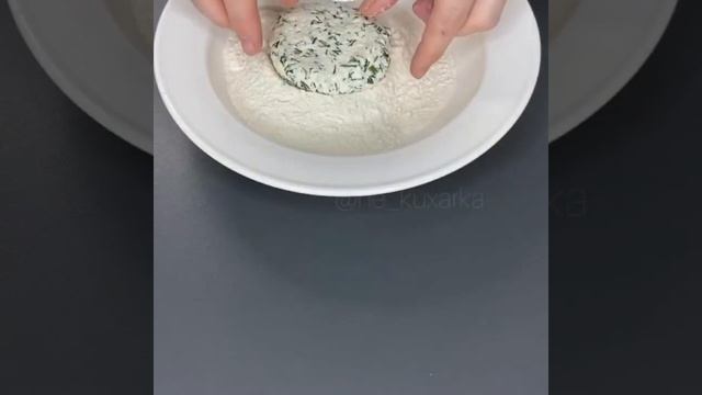СОЛЁНЫЕ СЫРНИКИ?? смотреть онлайн