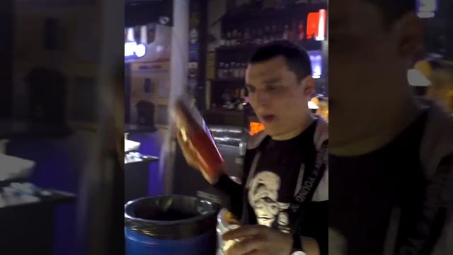 Ночь настоящих мужчин в "Beerlin-Pub" смотреть онлайн