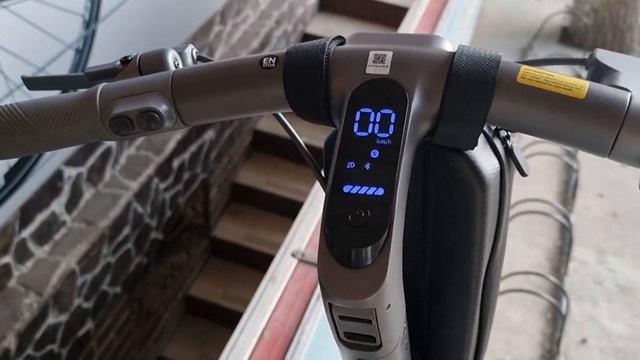 Электросамокат Yadea ElitePrime смотреть онлайн