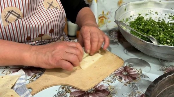 COOKING TURKISH BOREK AND A DELICIOUS COOKIE! RURAL VILLAGE LIFE