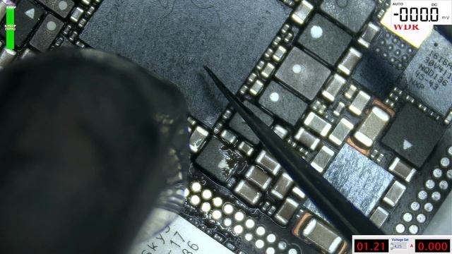 iphone 13 pro не включается смотреть онлайн