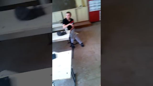 18+ тест драйв строительной каски смотреть онлайн