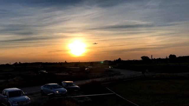 Katowice airport смотреть онлайн