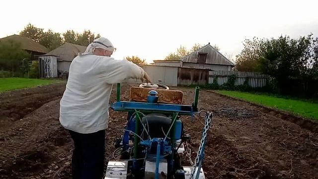 ИСПЫТЫВАЕМ скоростную кар--,копалку ПОСМОТРИТЕ смотреть онлайн