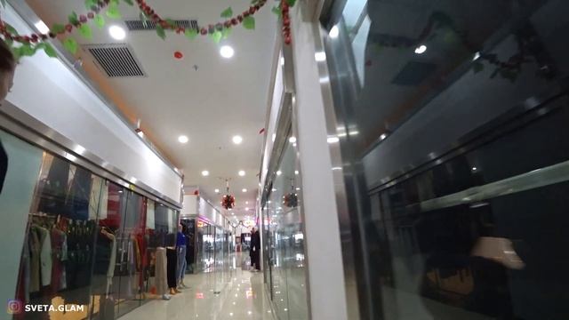 Покупаем одежду в Хоргосе | Пробуем китайскую шаурму смотреть онлайн