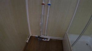 Новая дача, простой санузел. Водопровод и канализация. Сдаем работу заказчику