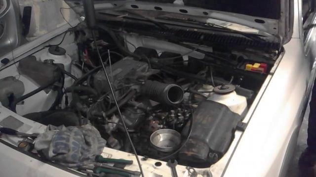 Ford Sierra Xr4i 2.8i V6 erster selbststart. смотреть онлайн