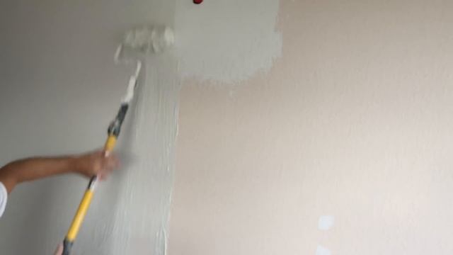 How To Skim Coat Using Paint Roller Trick- Getting Rid Of Knockdown Texture