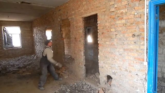 Ремонт офиса. Веселый демонтаж стен. 2-я неделя. смотреть онлайн