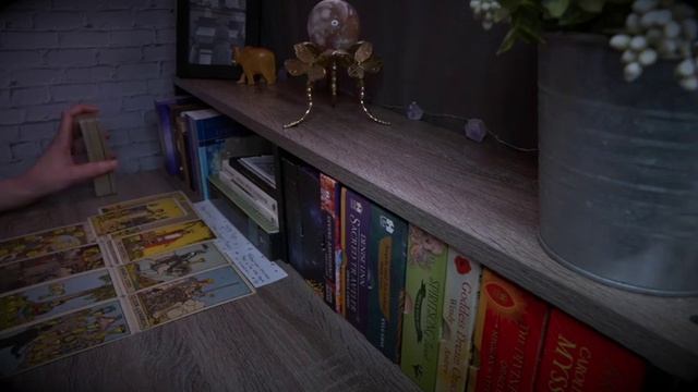 ? DEVELOPING YOUR INTUITION & ALLOWING THE WATERS GUIDE YOUR PATH ? TAROT READING + PSYCHIC INSIGHT смотреть онлайн