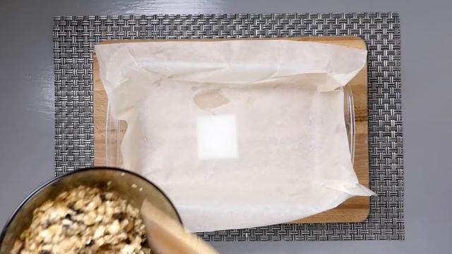БАНАН + ОВСЯНКА И ОРЕШКИ... ГОТОВИМ БАТОНЧИК-МЮСЛИ ? | ЗАРЯДИСЬ ЭНЕРГИЕЙ НА ВЕСЬ ДЕНЬ смотреть онлайн