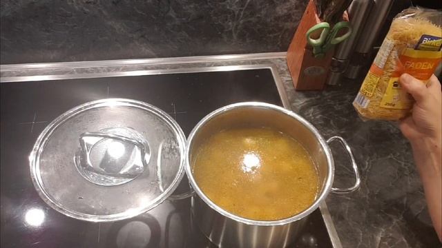 Вкусный и быстрый суп с фрикадельками. Быстрый обед.