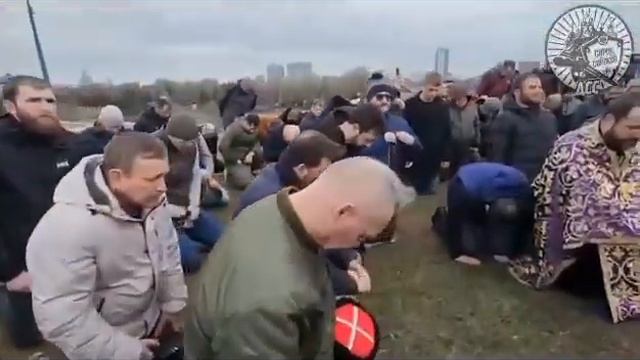 Русские идут! Сорок сороков на молебне и братья по всей России! Мы русские и с нами Бог!!!??☦️??❤️? смотреть онлайн