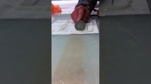 Как вырезать в стекле квадрат с помощью бормашинки