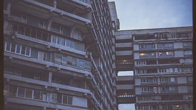 Кино-Весна (Doomer Wave) смотреть онлайн