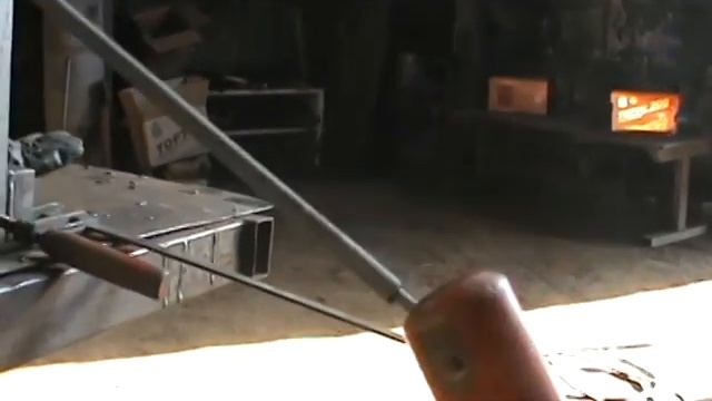 Сварка для начинающих. Варим вертикальный шов аппаратом Торус 200 смотреть онлайн