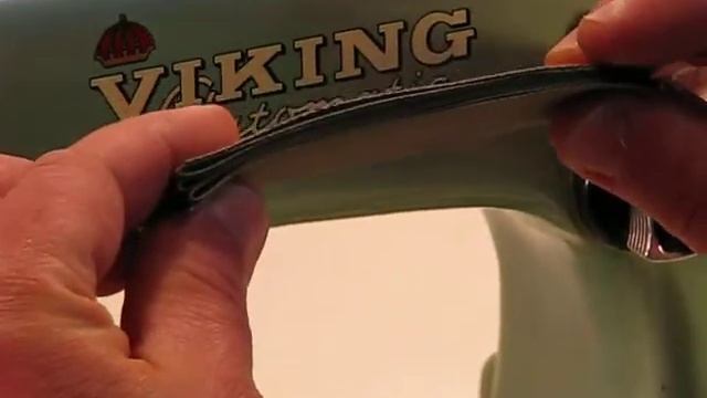 Vintage Husqvarna Viking Model 21-A - Eight Layers of Canvas Binding Tape смотреть онлайн