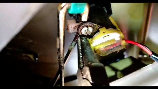 Шевроле Реззо Замена активатора крышки багажника + Снятие вставки замка багажника смотреть онлайн