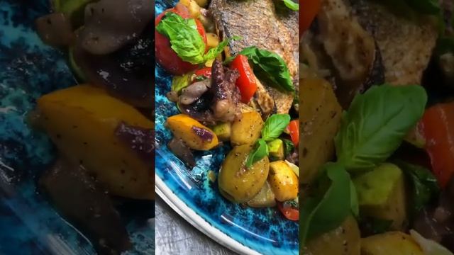 Дорадо с бейби осьминожками , овощами , базиликом и тимьяном смотреть онлайн