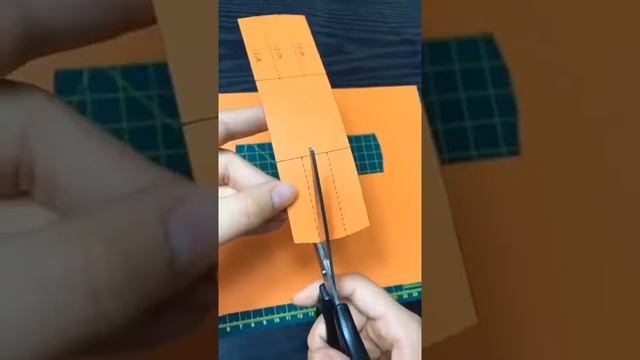 Лошадка из бумаги смотреть онлайн