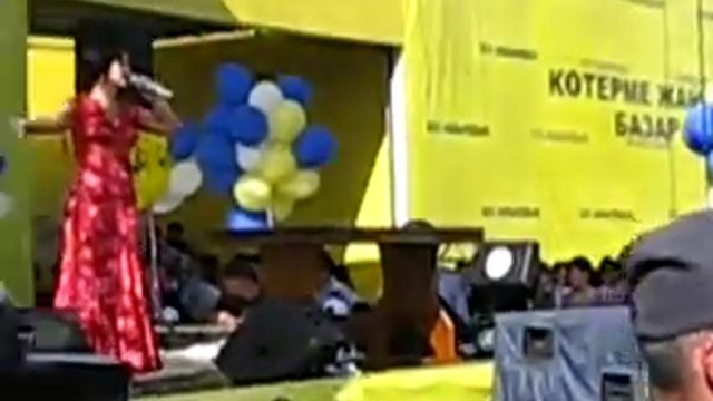 Роза Рымбаева - Как прежде мы вдвоем 3.10.2010 г.mpg смотреть онлайн