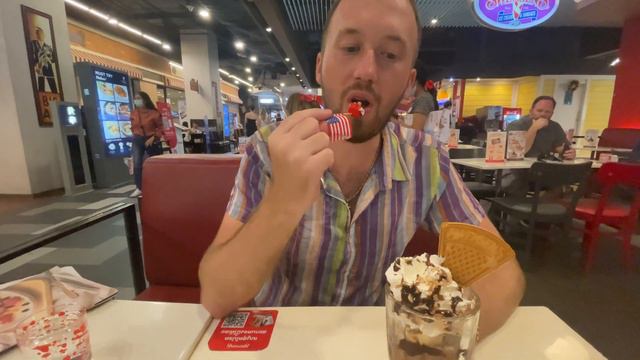 Обзор Swensen's в Бангкоке смотреть онлайн
