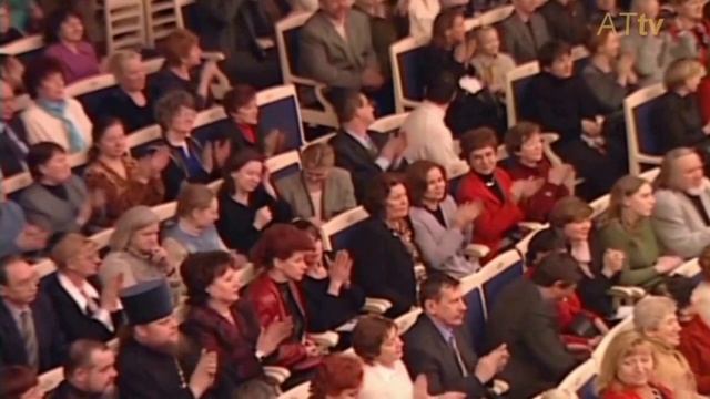 Оркестр "Боян" и дирижёр Анатолий Полетаев: "Бурлацкая" (С. Рахманинов) смотреть онлайн