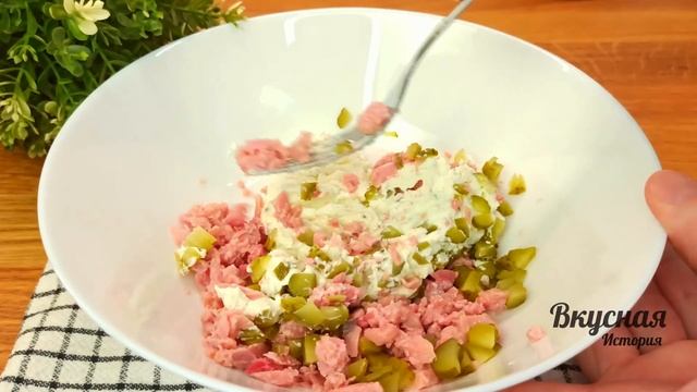 ВКУСНЕЙШАЯ НАМАЗКА НА ХЛЕБ за 5 минут! Не успеваю готовить съедают за минуту.